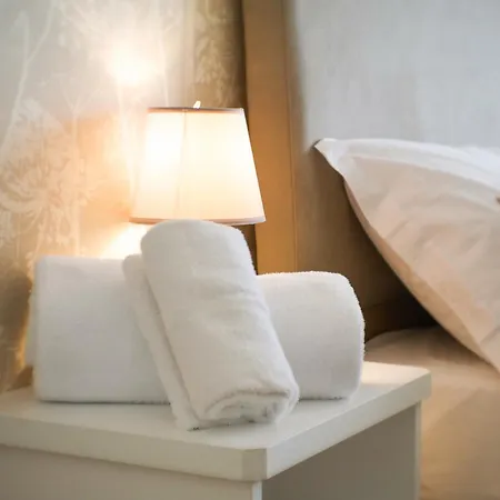 Vatican Views Elegant Spacious E Unforgettable アパート *